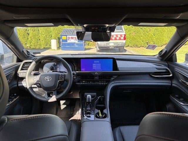 2026 Toyota Crown Signia Limited AWD (Natl)