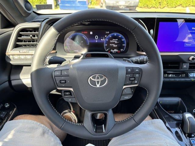 2026 Toyota Crown Signia Limited AWD (Natl)