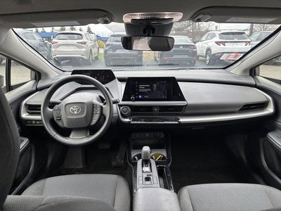 2024 Toyota Prius LE (Natl)