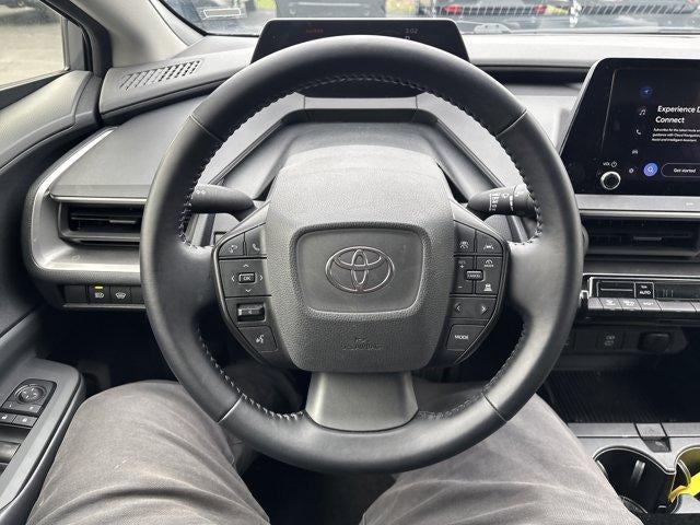 2024 Toyota Prius LE (Natl)