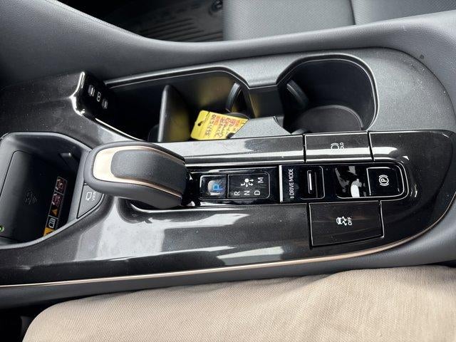 2026 Toyota Crown Platinum AWD (Natl)