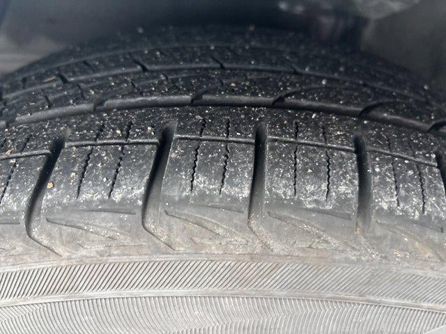 2025 Toyota Corolla Hybrid LE FWD (Natl)