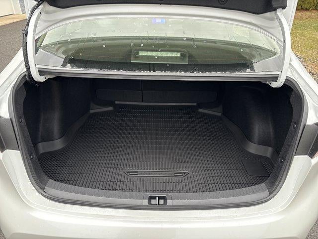 2026 Toyota Corolla Hybrid LE FWD (Natl)