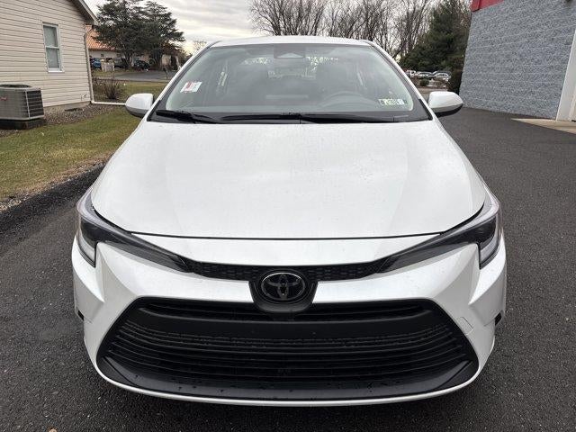 2026 Toyota Corolla Hybrid LE FWD (Natl)