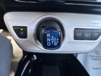 2018 Toyota Prius Prime Premium (Natl)