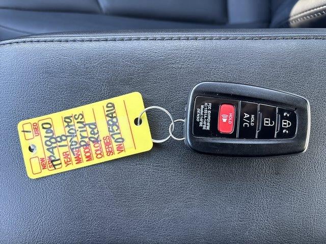 2018 Toyota Prius Prime Premium (Natl)