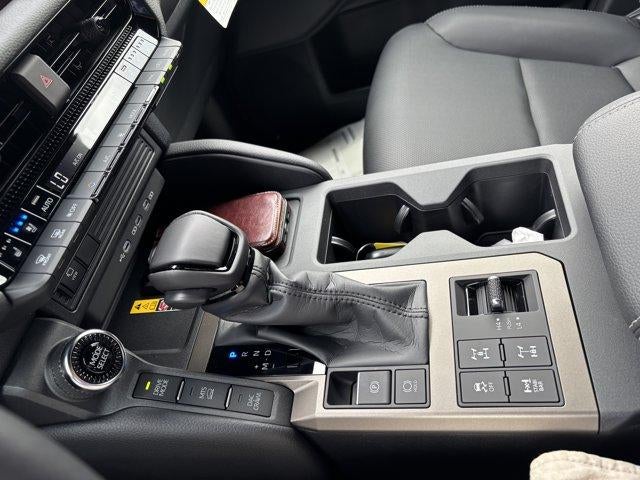 2027 Toyota Land Cruiser 4WD (Natl)