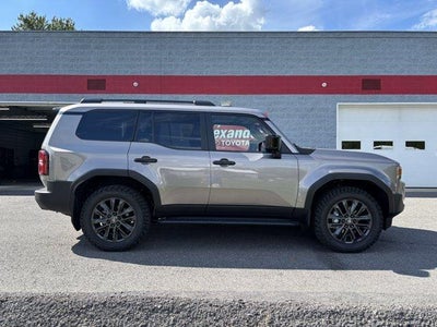 2027 Toyota Land Cruiser 4WD (Natl)