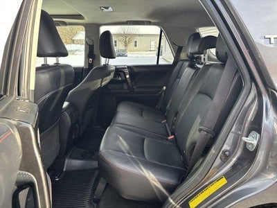 2020 Toyota 4Runner SR5 4WD (GS)