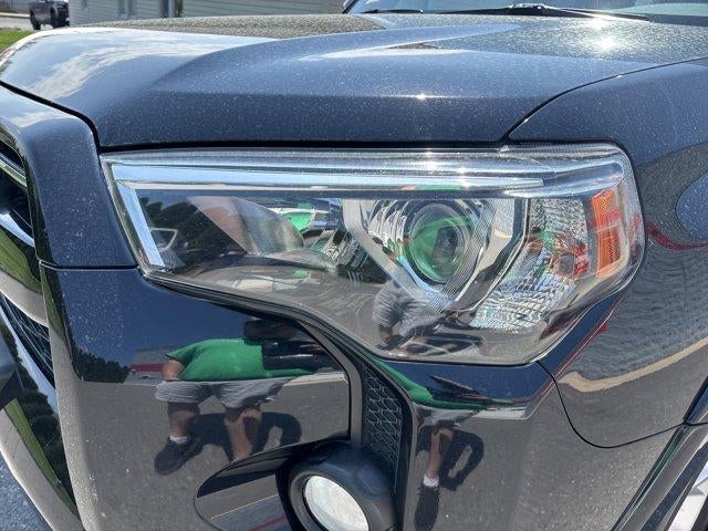 2020 Toyota 4Runner SR5 4WD (GS)