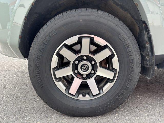 2023 Toyota 4Runner TRD Off Road Premium 4WD (Natl)