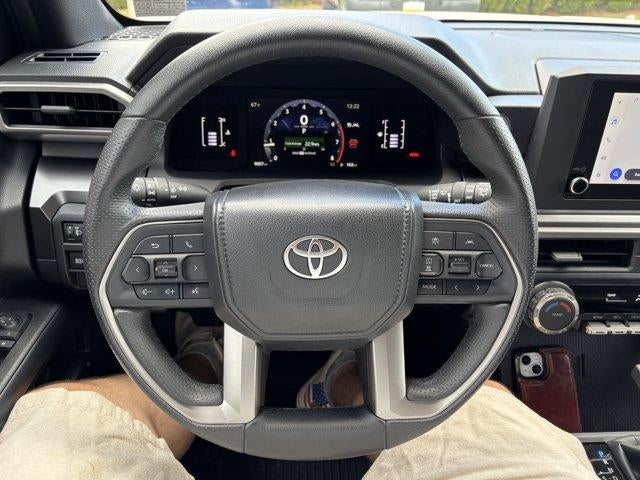 2025 Toyota 4Runner SR5 4WD (GS)
