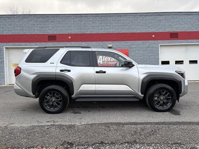 2025 Toyota 4Runner SR5 4WD (GS)
