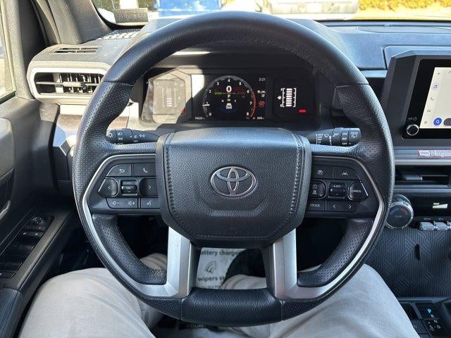 2025 Toyota 4Runner SR5 4WD (GS)