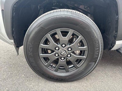 2025 Toyota 4Runner SR5 4WD (GS)