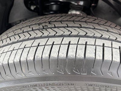 2025 Toyota 4Runner SR5 4WD (GS)