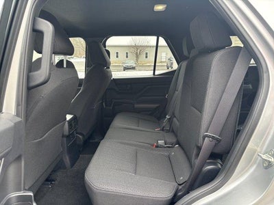 2025 Toyota 4Runner SR5 4WD (GS)