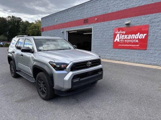 2025 Toyota 4Runner SR5 4WD (GS)