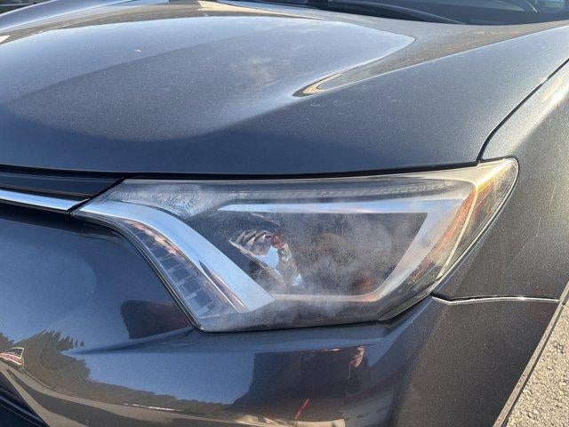 2017 Toyota RAV4 Hybrid XLE AWD (Natl)