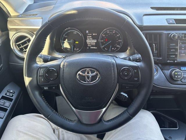 2017 Toyota RAV4 Hybrid XLE AWD (Natl)
