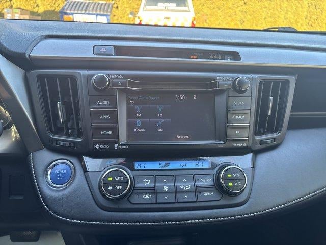 2017 Toyota RAV4 Hybrid XLE AWD (Natl)