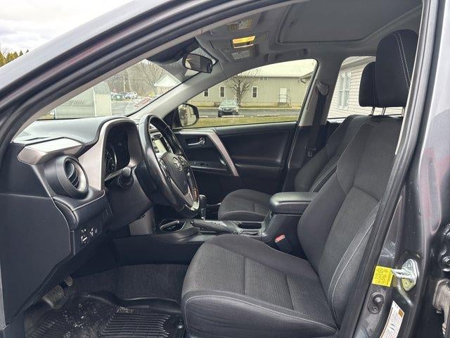 2017 Toyota RAV4 Hybrid XLE AWD (Natl)