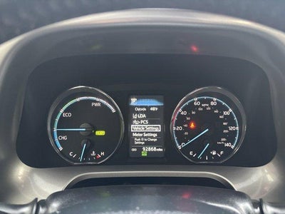 2017 Toyota RAV4 Hybrid XLE AWD (Natl)