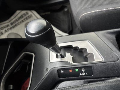 2017 Toyota RAV4 Hybrid XLE AWD (Natl)