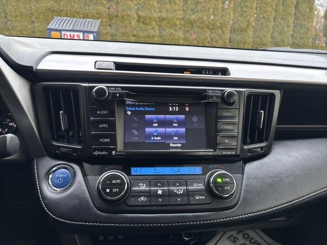 2017 Toyota RAV4 Hybrid XLE AWD (Natl)