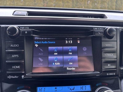 2017 Toyota RAV4 Hybrid XLE AWD (Natl)