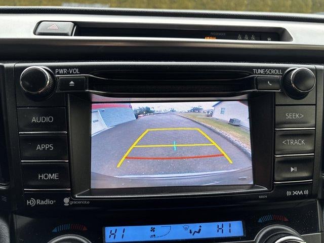 2017 Toyota RAV4 Hybrid XLE AWD (Natl)