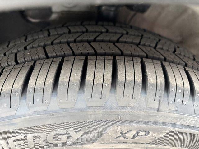 2024 Hyundai VENUE SEL IVT