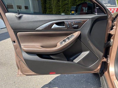 2019 INFINITI QX30 ESSENTIAL AWD