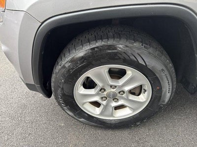 2014 Jeep Grand Cherokee 4WD 4dr Laredo