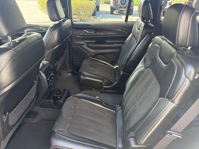 2023 Jeep Grand Cherokee L Altitude 4x4