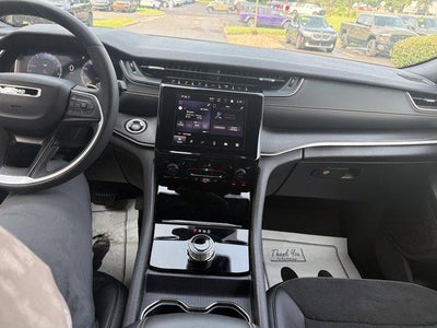 2023 Jeep Grand Cherokee L Altitude 4x4
