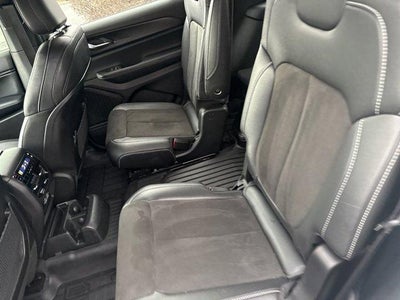 2023 Jeep Grand Cherokee L Altitude X 4x4