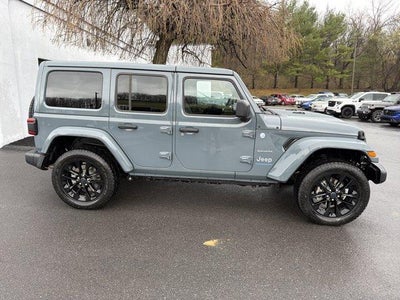 2024 Jeep Wrangler 4xe Sahara 4x4