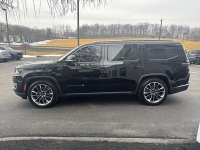 2022 Jeep Wagoneer Series III 4x4