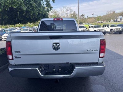 2017 RAM 1500 SLT 4x4 Quad Cab 6'4" Box