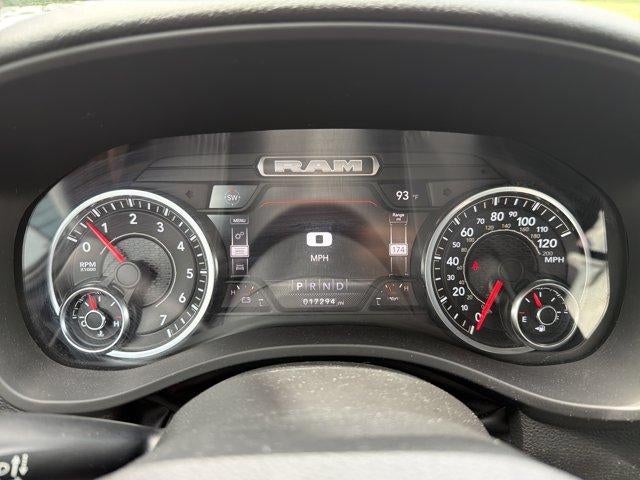 2022 RAM 1500 Big Horn 4x4 Quad Cab 6'4" Box