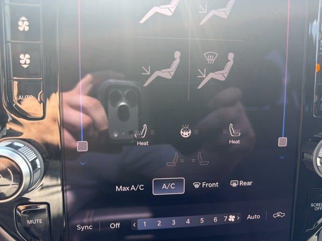 2026 RAM 1500 Big Horn 4x4 Crew Cab 5'7" Box
