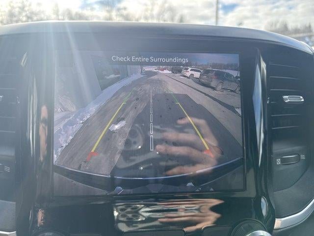 2022 RAM 1500 Big Horn 4x4 Crew Cab 5'7" Box