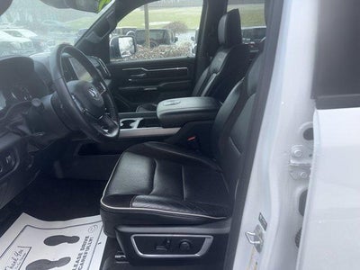 2024 RAM 1500 Laramie 4x4 Crew Cab 5'7" Box