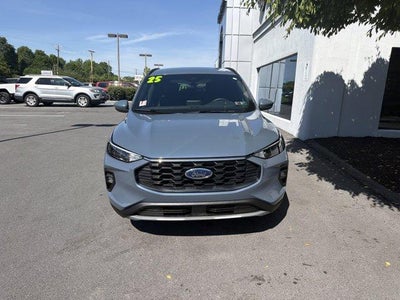 2025 Ford Escape ST-Line Select AWD