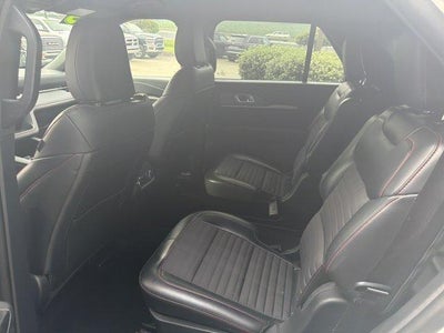 2025 Ford Explorer ST-Line 4WD