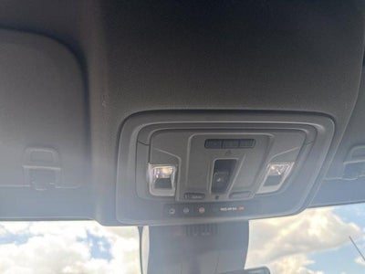 2025 Chevrolet Silverado 3500 HD Crew Cab Long Box 4-Wheel Drive LT
