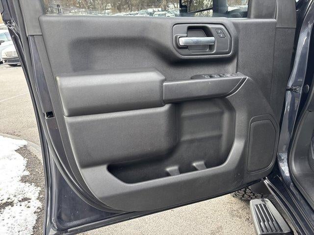 2024 Chevrolet Silverado 2500 HD Crew Cab Standard Box 4-Wheel Drive Custom