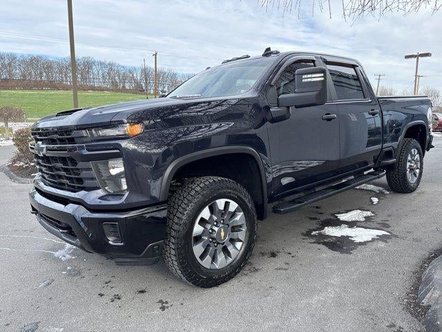 2024 Chevrolet Silverado 2500 HD Crew Cab Standard Box 4-Wheel Drive Custom