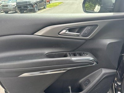 2025 Chevrolet Traverse LT w/2LT